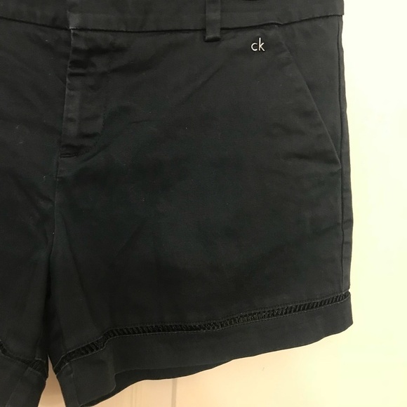 *** Calvin Klein Shorts - Picture 2 of 5